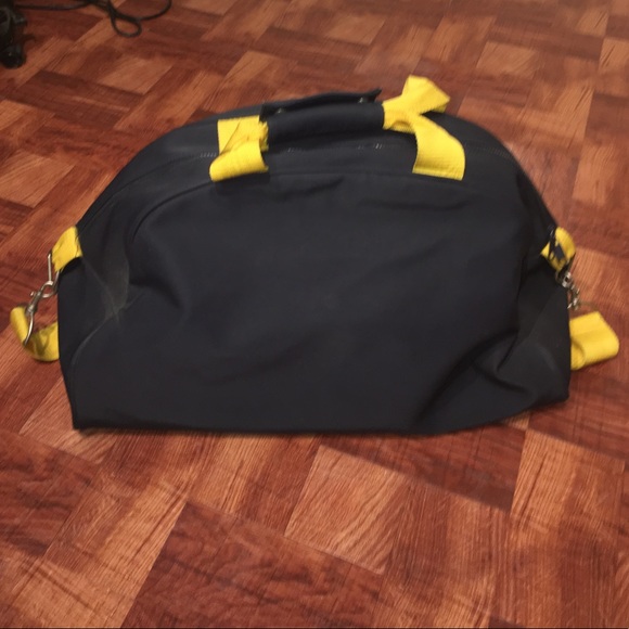 Nautica Bags Vintage Nautica Duffle Bag Poshmark